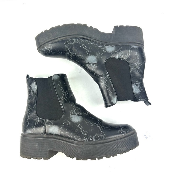 Iron Fist Skull Bootie 38 Black Faux Leather Platform Ankle Boot Womens Slip On - Picture 5 of 9